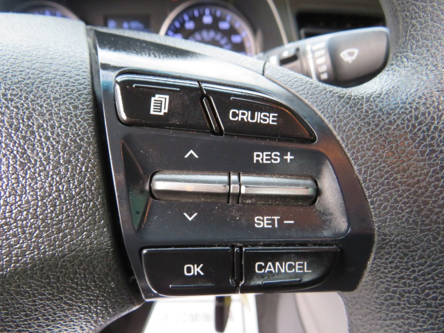 2020 Hyundai Elantra SE, available for sale in Middle Village, New York | Road Masters II INC. Middle Village, New York 2020 Hyundai Elantra SE, available for sale in Middle Village, New York | Road Masters II INC. Middle Village, New York