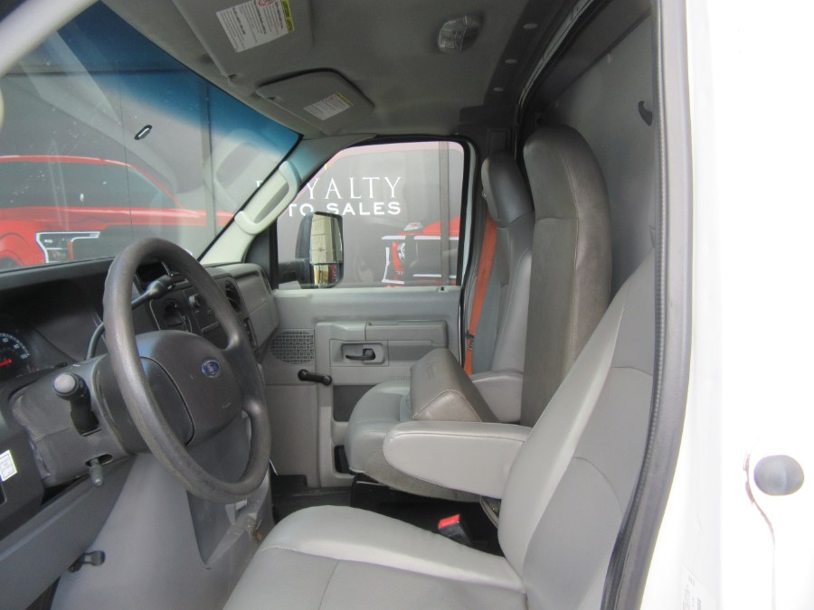 Used Ford Econoline Commercial Cutaway E-350 Super Duty 176" DRW 2013 | Royalty Auto Sales. Little Ferry, New Jersey Used Ford Econoline Commercial Cutaway E-350 Super Duty 176" DRW 2013 | Royalty Auto Sales. Little Ferry, New Jersey