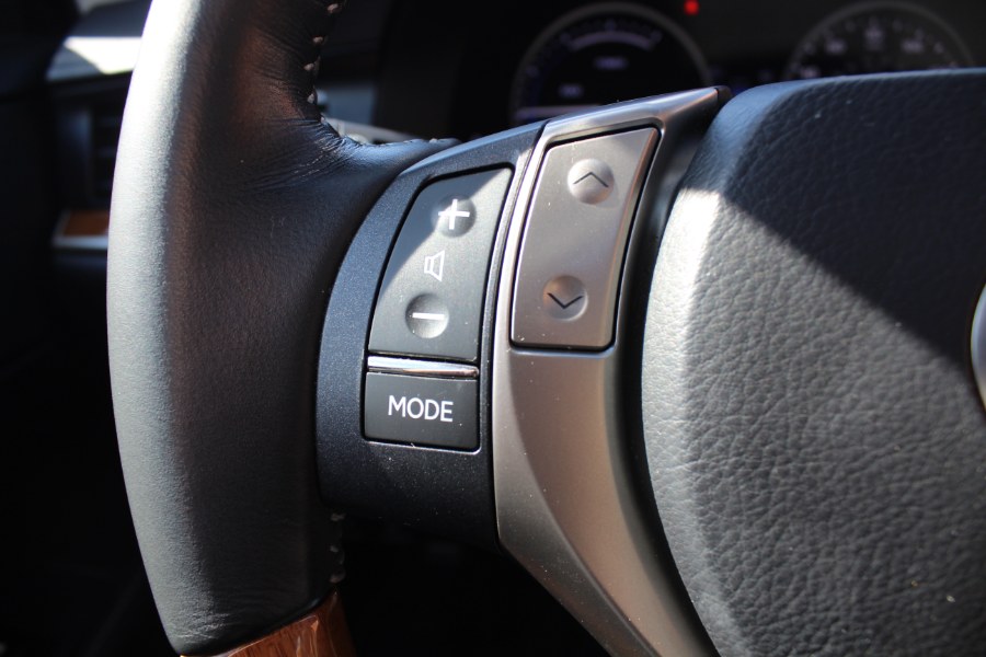 2014 Lexus ES 300h 4dr Sdn Hybrid, available for sale in Deer Park, New York | Car Tec Enterprise Leasing & Sales LLC. Deer Park, New York 2014 Lexus ES 300h 4dr Sdn Hybrid, available for sale in Deer Park, New York | Car Tec Enterprise Leasing & Sales LLC. Deer Park, New York