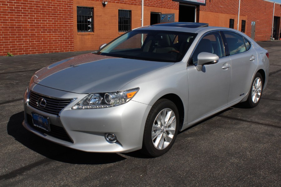 2014 Lexus ES 300h 4dr Sdn Hybrid, available for sale in Deer Park, New York | Car Tec Enterprise Leasing & Sales LLC. Deer Park, New York 2014 Lexus ES 300h 4dr Sdn Hybrid, available for sale in Deer Park, New York | Car Tec Enterprise Leasing & Sales LLC. Deer Park, New York