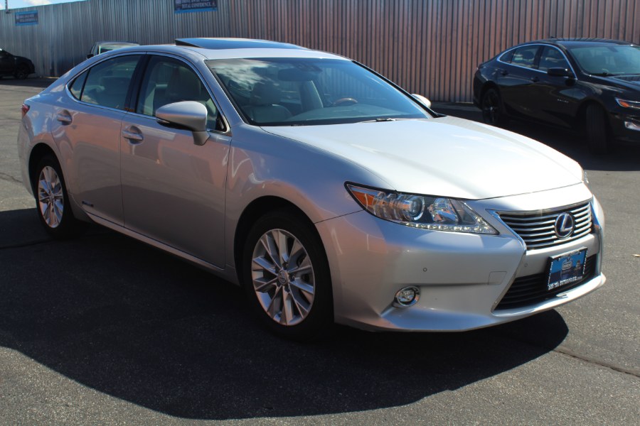2014 Lexus ES 300h 4dr Sdn Hybrid, available for sale in Deer Park, New York | Car Tec Enterprise Leasing & Sales LLC. Deer Park, New York 2014 Lexus ES 300h 4dr Sdn Hybrid, available for sale in Deer Park, New York | Car Tec Enterprise Leasing & Sales LLC. Deer Park, New York