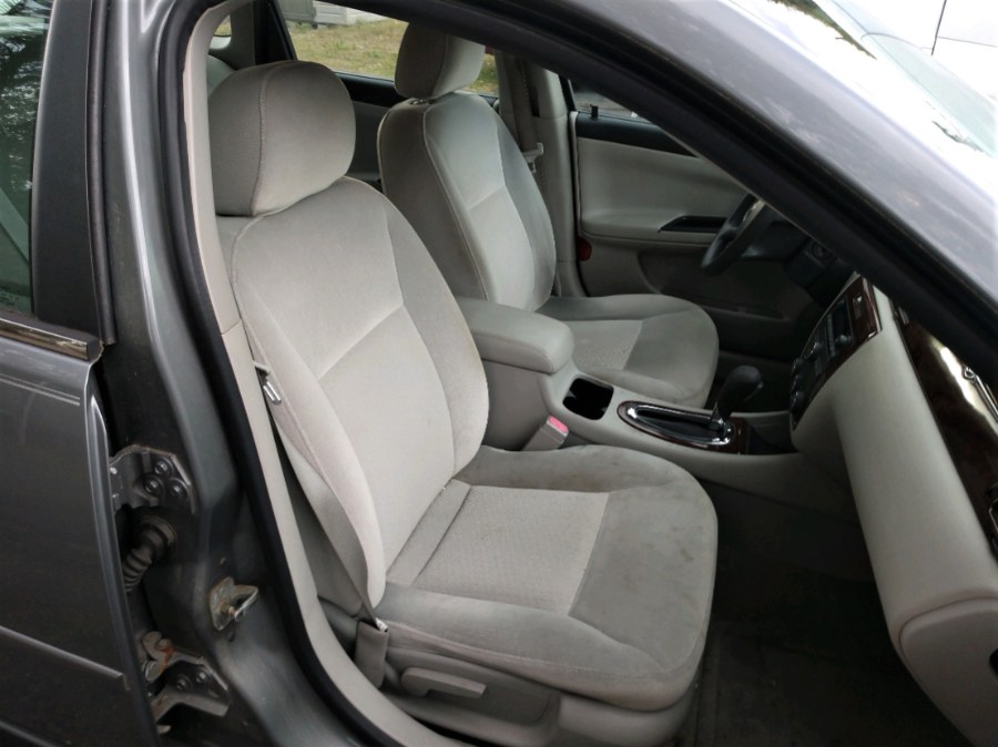 Used Chevrolet Impala 4dr Sdn LS 2008 | Warwick Auto Sales Inc. COPIAGUE, New York Used Chevrolet Impala 4dr Sdn LS 2008 | Warwick Auto Sales Inc. COPIAGUE, New York