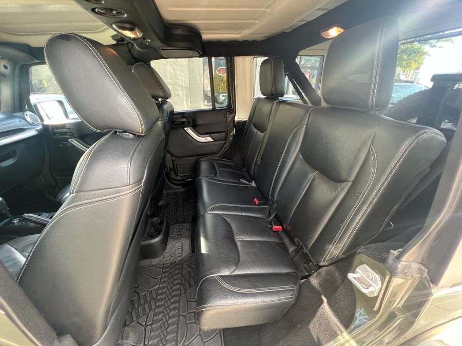 Used Jeep Wrangler Unlimited 4WD 4dr Altitude 2015 | New Star Motors. Peabody, Massachusetts Used Jeep Wrangler Unlimited 4WD 4dr Altitude 2015 | New Star Motors. Peabody, Massachusetts