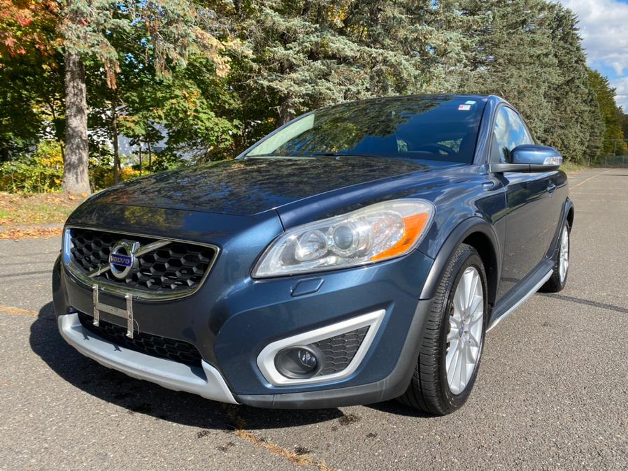 Used Volvo C30 2dr Cpe Man w/Moonroof 2011 | Platinum Auto Care. Waterbury, Connecticut