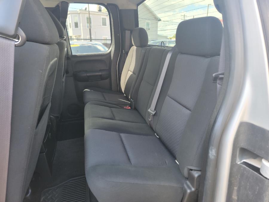 Used Chevrolet Silverado 1500 4WD Ext Cab 157.5" LT 2012 | Eugen's Auto Sales & Repairs. Philadelphia, Pennsylvania Used Chevrolet Silverado 1500 4WD Ext Cab 157.5" LT 2012 | Eugen's Auto Sales & Repairs. Philadelphia, Pennsylvania