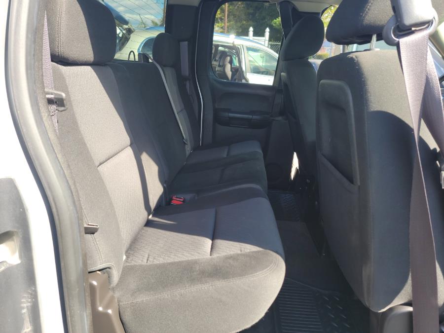 Used Chevrolet Silverado 1500 4WD Ext Cab 157.5" LT 2012 | Eugen's Auto Sales & Repairs. Philadelphia, Pennsylvania Used Chevrolet Silverado 1500 4WD Ext Cab 157.5" LT 2012 | Eugen's Auto Sales & Repairs. Philadelphia, Pennsylvania