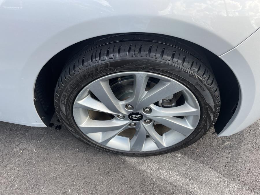 2016 Hyundai Veloster Coupe 3DR 1.6L I4 FWD, available for sale in Hartford, Connecticut | Lex Autos LLC. Hartford, Connecticut 2016 Hyundai Veloster Coupe 3DR 1.6L I4 FWD, available for sale in Hartford, Connecticut | Lex Autos LLC. Hartford, Connecticut