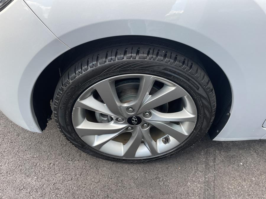 2016 Hyundai Veloster Coupe 3DR 1.6L I4 FWD, available for sale in Hartford, Connecticut | Lex Autos LLC. Hartford, Connecticut 2016 Hyundai Veloster Coupe 3DR 1.6L I4 FWD, available for sale in Hartford, Connecticut | Lex Autos LLC. Hartford, Connecticut