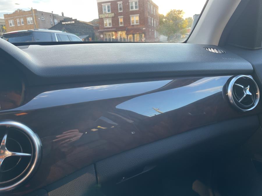 2013 Mercedes-Benz GLK-Class 4MATIC 4dr GLK350, available for sale in Hartford, Connecticut | Lex Autos LLC. Hartford, Connecticut 2013 Mercedes-Benz GLK-Class 4MATIC 4dr GLK350, available for sale in Hartford, Connecticut | Lex Autos LLC. Hartford, Connecticut