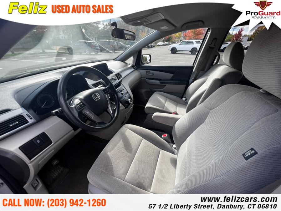Used Honda Odyssey 5dr LX 2013 | Feliz Used Auto Sales. Danbury, Connecticut