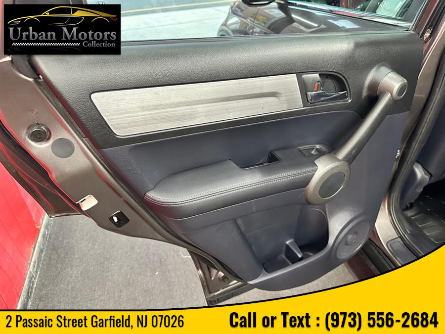 2010 Honda Cr-v EX-L, available for sale in Garfield, New Jersey | Urban Motors Collection. Garfield, New Jersey 2010 Honda Cr-v EX-L, available for sale in Garfield, New Jersey | Urban Motors Collection. Garfield, New Jersey