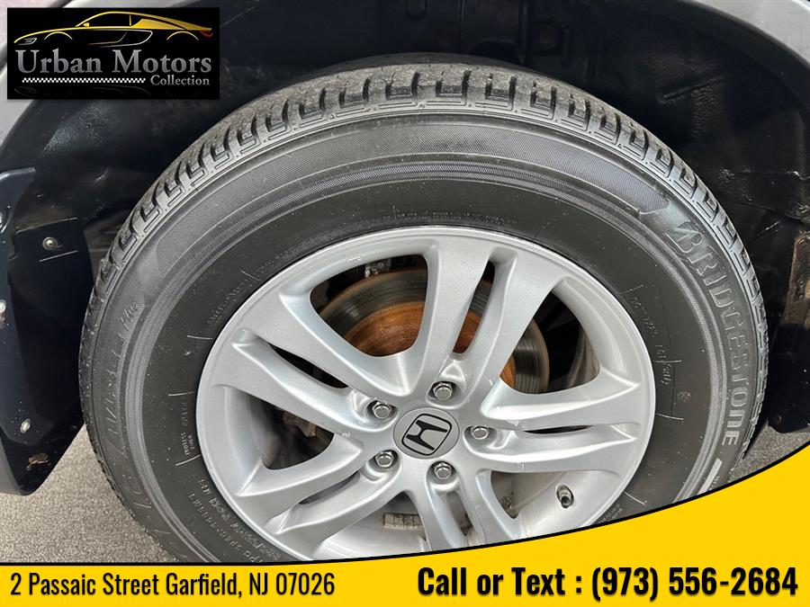 2010 Honda Cr-v EX-L, available for sale in Garfield, New Jersey | Urban Motors Collection. Garfield, New Jersey 2010 Honda Cr-v EX-L, available for sale in Garfield, New Jersey | Urban Motors Collection. Garfield, New Jersey