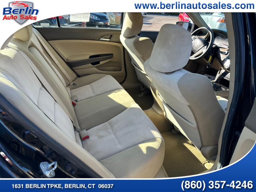 Used Honda Accord Sdn 4dr I4 Auto LX 2010 | Berlin Auto Sales LLC. Berlin, Connecticut Used Honda Accord Sdn 4dr I4 Auto LX 2010 | Berlin Auto Sales LLC. Berlin, Connecticut