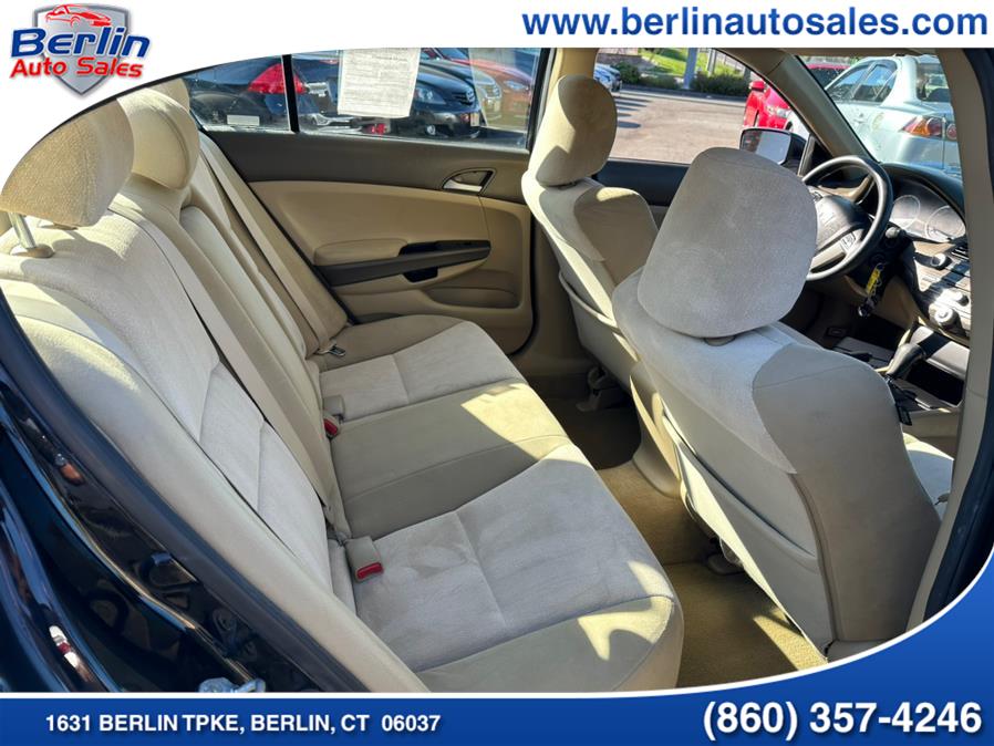 Used Honda Accord Sdn 4dr I4 Auto LX 2010 | Berlin Auto Sales LLC. Berlin, Connecticut Used Honda Accord Sdn 4dr I4 Auto LX 2010 | Berlin Auto Sales LLC. Berlin, Connecticut