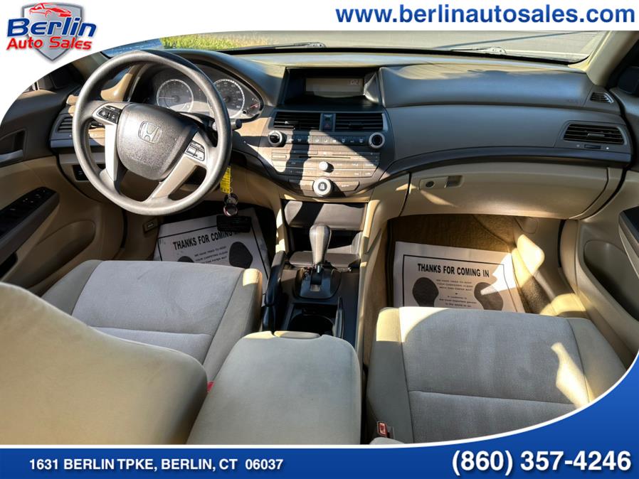 Used Honda Accord Sdn 4dr I4 Auto LX 2010 | Berlin Auto Sales LLC. Berlin, Connecticut Used Honda Accord Sdn 4dr I4 Auto LX 2010 | Berlin Auto Sales LLC. Berlin, Connecticut
