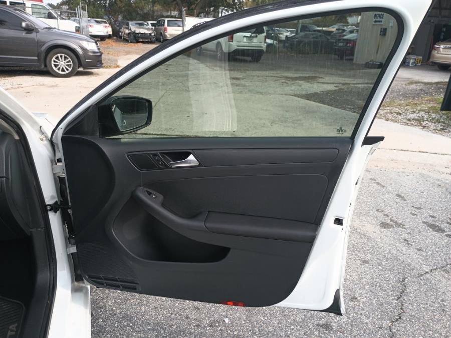 Used Volkswagen Jetta Sedan 4dr Auto 1.4T S w/Technology 2016 | Ideal Auto Sales & Repairs. Orlando, Florida Used Volkswagen Jetta Sedan 4dr Auto 1.4T S w/Technology 2016 | Ideal Auto Sales & Repairs. Orlando, Florida