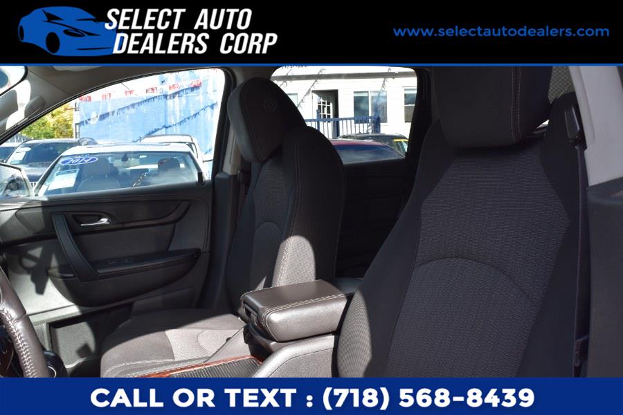 2013 Chevrolet Traverse AWD 4dr LT w/1LT, available for sale in Brooklyn, New York | Select Auto Dealers Corp. Brooklyn, New York 2013 Chevrolet Traverse AWD 4dr LT w/1LT, available for sale in Brooklyn, New York | Select Auto Dealers Corp. Brooklyn, New York