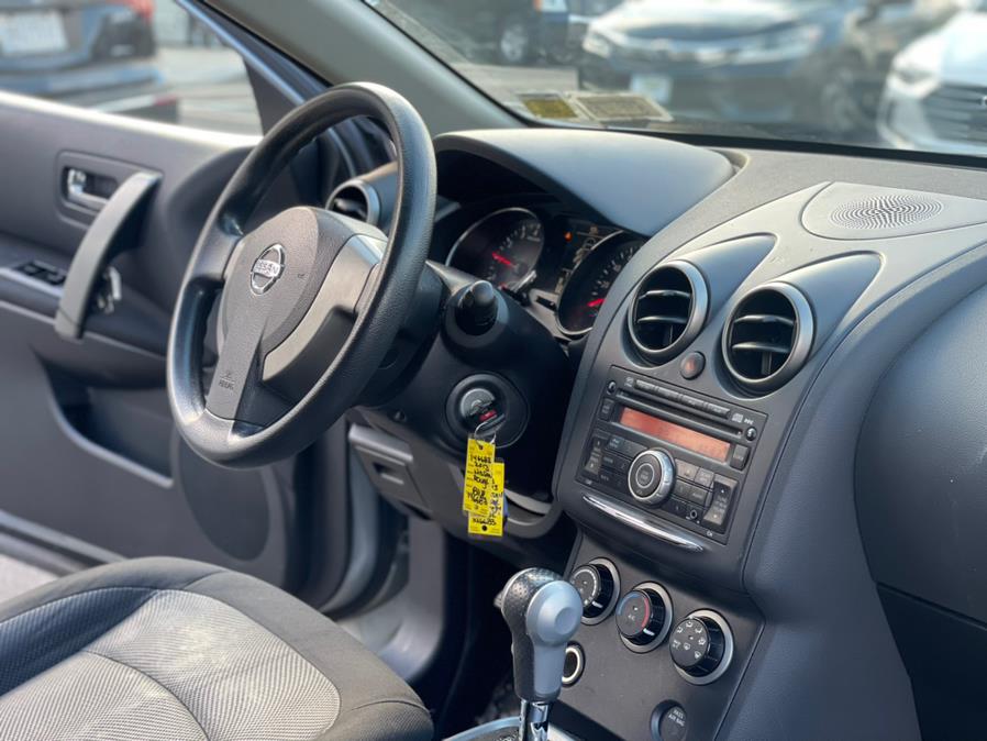 2013 Nissan Rogue S. CLEAN CARFAX!, available for sale in Elmont, New York | Sunrise of Elmont. Elmont, New York 2013 Nissan Rogue S. CLEAN CARFAX!, available for sale in Elmont, New York | Sunrise of Elmont. Elmont, New York