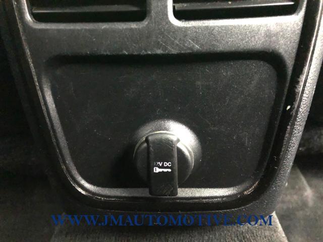 2014 Chrysler 300 4dr Sdn 300S AWD, available for sale in Naugatuck, Connecticut | J&M Automotive Sls&Svc LLC. Naugatuck, Connecticut 2014 Chrysler 300 4dr Sdn 300S AWD, available for sale in Naugatuck, Connecticut | J&M Automotive Sls&Svc LLC. Naugatuck, Connecticut