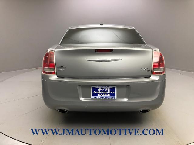 2014 Chrysler 300 4dr Sdn 300S AWD, available for sale in Naugatuck, Connecticut | J&M Automotive Sls&Svc LLC. Naugatuck, Connecticut 2014 Chrysler 300 4dr Sdn 300S AWD, available for sale in Naugatuck, Connecticut | J&M Automotive Sls&Svc LLC. Naugatuck, Connecticut