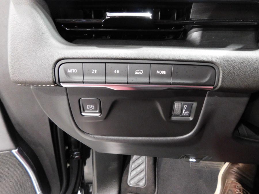 2023 Cadillac Escalade 4WD 4dr Luxury, available for sale in Lodi, New Jersey | Soliman Motors. Lodi, New Jersey 2023 Cadillac Escalade 4WD 4dr Luxury, available for sale in Lodi, New Jersey | Soliman Motors. Lodi, New Jersey