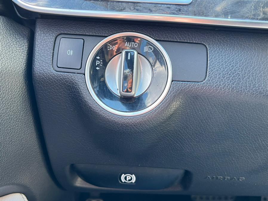 Used Mercedes-Benz E-Class 4dr Sdn E 350 Sport 4MATIC 2016 | Sunrise Autoland. Jamaica, New York Used Mercedes-Benz E-Class 4dr Sdn E 350 Sport 4MATIC 2016 | Sunrise Autoland. Jamaica, New York