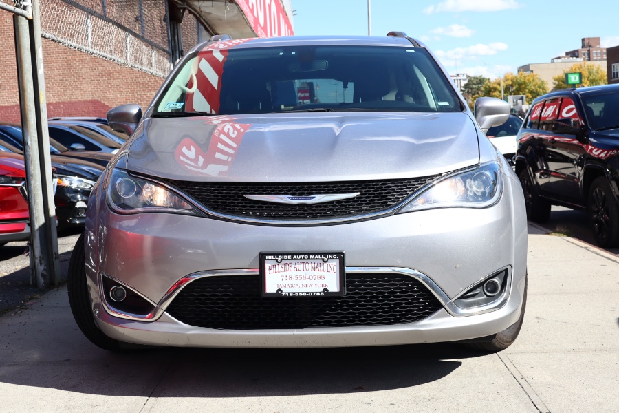 2020 Chrysler Pacifica Touring L FWD, available for sale in Jamaica, New York | Hillside Auto Mall Inc.. Jamaica, New York 2020 Chrysler Pacifica Touring L FWD, available for sale in Jamaica, New York | Hillside Auto Mall Inc.. Jamaica, New York