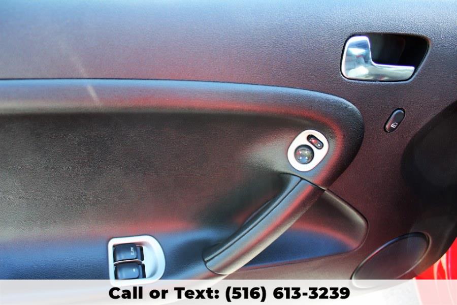 Used Pontiac Solstice 2dr Convertible GXP 2007 | Great Neck Car Buyers & Sellers. Great Neck, New York Used Pontiac Solstice 2dr Convertible GXP 2007 | Great Neck Car Buyers & Sellers. Great Neck, New York