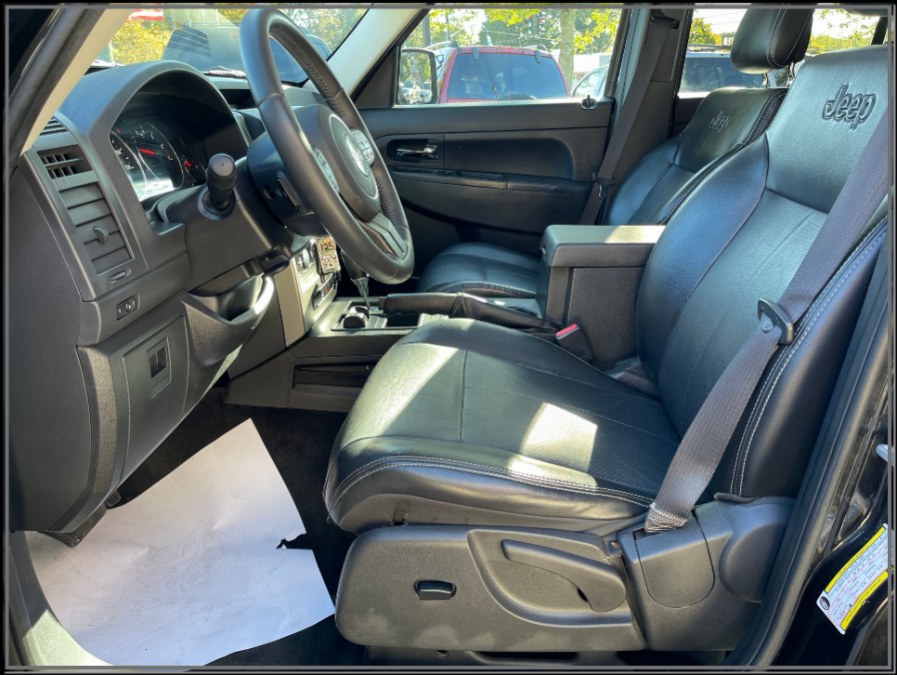2012 Jeep Liberty 4WD 4dr Sport Latitude, available for sale in Huntington Station, New York | My Auto Inc.. Huntington Station, New York 2012 Jeep Liberty 4WD 4dr Sport Latitude, available for sale in Huntington Station, New York | My Auto Inc.. Huntington Station, New York