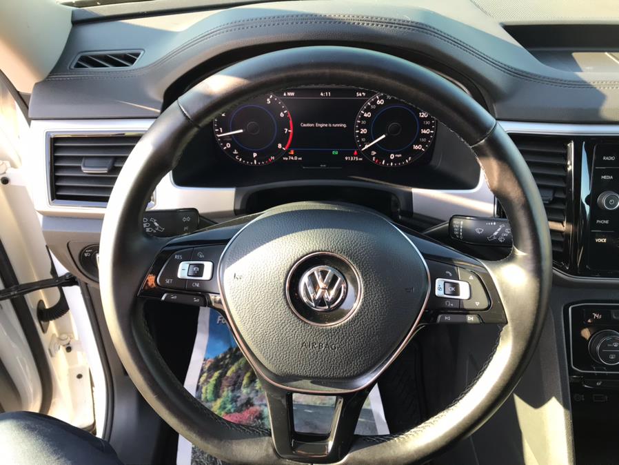 Used Volkswagen Atlas 3.6L V6 SEL Premium 4MOTION 2018 | European Auto Expo. Lodi, New Jersey Used Volkswagen Atlas 3.6L V6 SEL Premium 4MOTION 2018 | European Auto Expo. Lodi, New Jersey