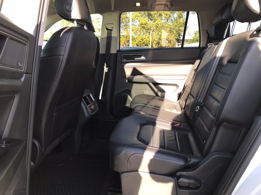 Used Volkswagen Atlas 3.6L V6 SEL Premium 4MOTION 2018 | European Auto Expo. Lodi, New Jersey Used Volkswagen Atlas 3.6L V6 SEL Premium 4MOTION 2018 | European Auto Expo. Lodi, New Jersey