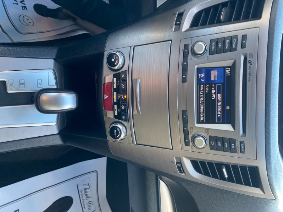2014 Subaru Outback 4dr Wgn H4 Auto 2.5i Premium, available for sale in Middle Village, New York | Middle Village Motors . Middle Village, New York 2014 Subaru Outback 4dr Wgn H4 Auto 2.5i Premium, available for sale in Middle Village, New York | Middle Village Motors . Middle Village, New York