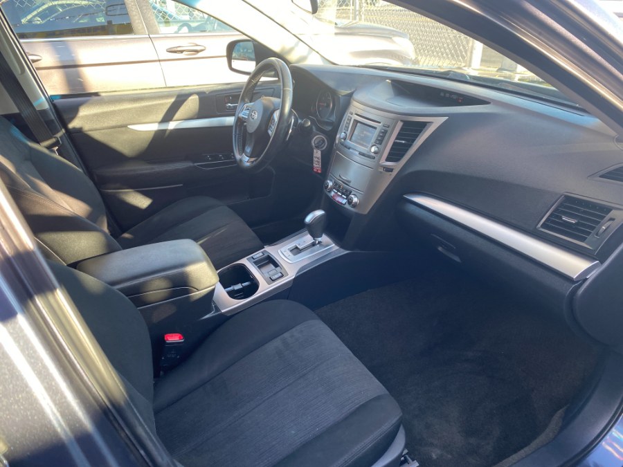 2014 Subaru Outback 4dr Wgn H4 Auto 2.5i Premium, available for sale in Middle Village, New York | Middle Village Motors . Middle Village, New York 2014 Subaru Outback 4dr Wgn H4 Auto 2.5i Premium, available for sale in Middle Village, New York | Middle Village Motors . Middle Village, New York