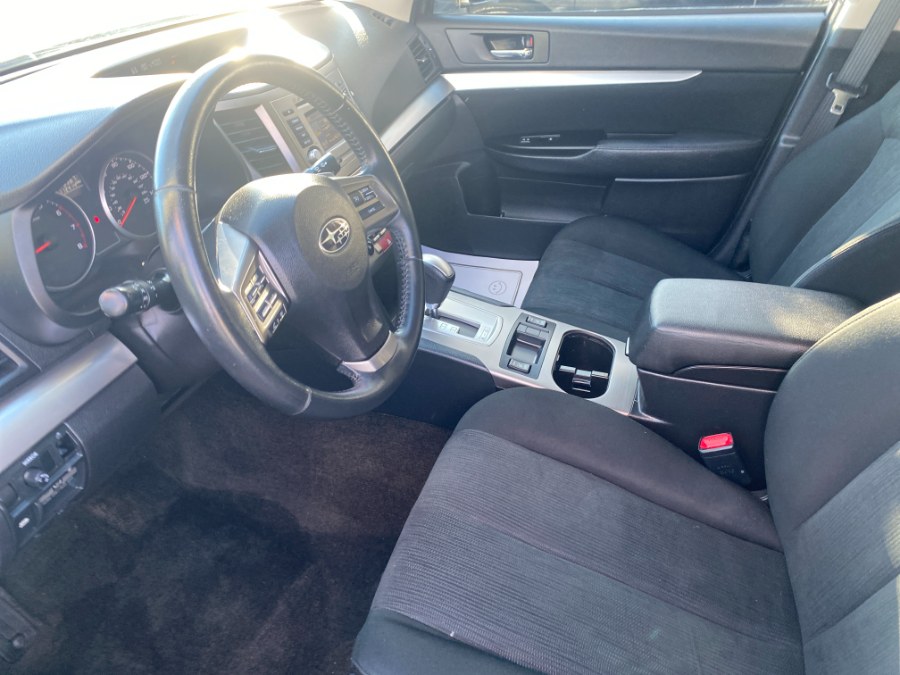 2014 Subaru Outback 4dr Wgn H4 Auto 2.5i Premium, available for sale in Middle Village, New York | Middle Village Motors . Middle Village, New York 2014 Subaru Outback 4dr Wgn H4 Auto 2.5i Premium, available for sale in Middle Village, New York | Middle Village Motors . Middle Village, New York