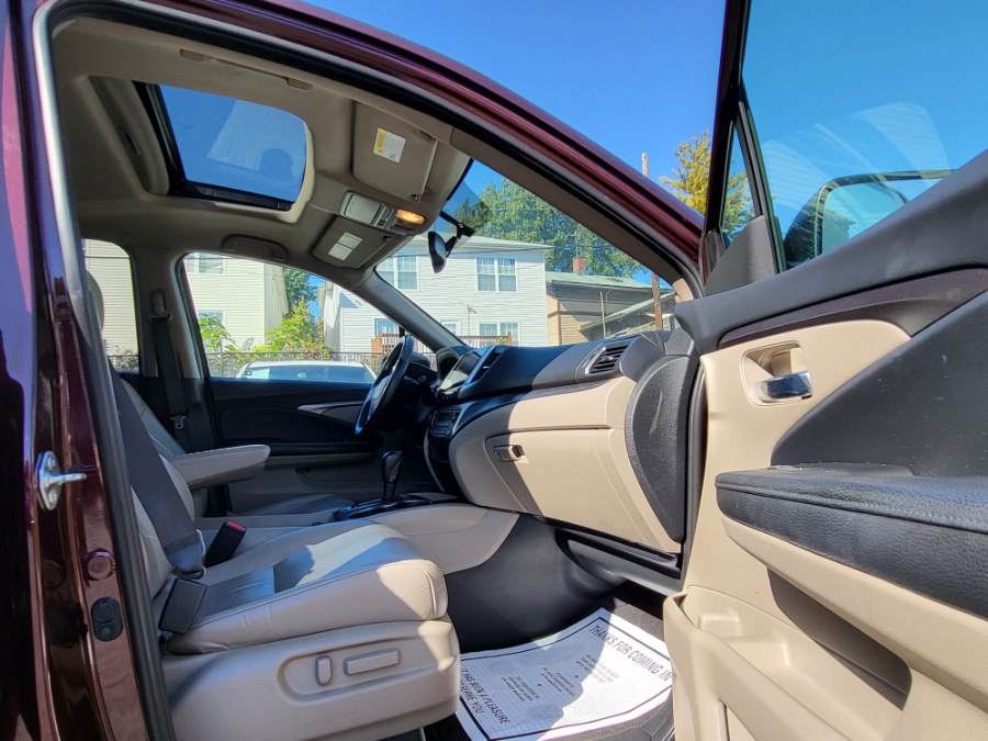 Used Honda Pilot EX-L AWD 2017 | Champion Used Auto Sales 2. Newark , New Jersey Used Honda Pilot EX-L AWD 2017 | Champion Used Auto Sales 2. Newark , New Jersey