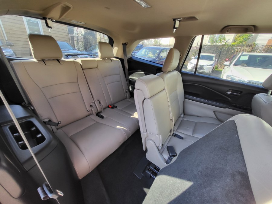 Used Honda Pilot EX-L AWD 2017 | Champion Used Auto Sales 2. Newark , New Jersey Used Honda Pilot EX-L AWD 2017 | Champion Used Auto Sales 2. Newark , New Jersey