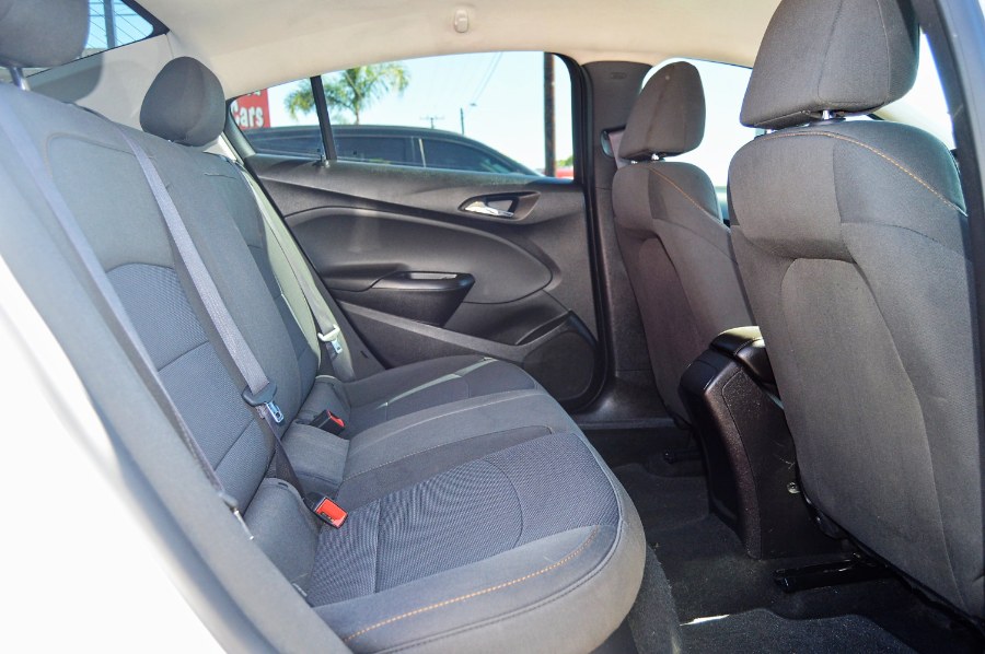 Used Chevrolet Cruze 4dr Sdn 1.4L LS w/1SB 2017 | Fusion Motors Inc. Moreno Valley, California Used Chevrolet Cruze 4dr Sdn 1.4L LS w/1SB 2017 | Fusion Motors Inc. Moreno Valley, California