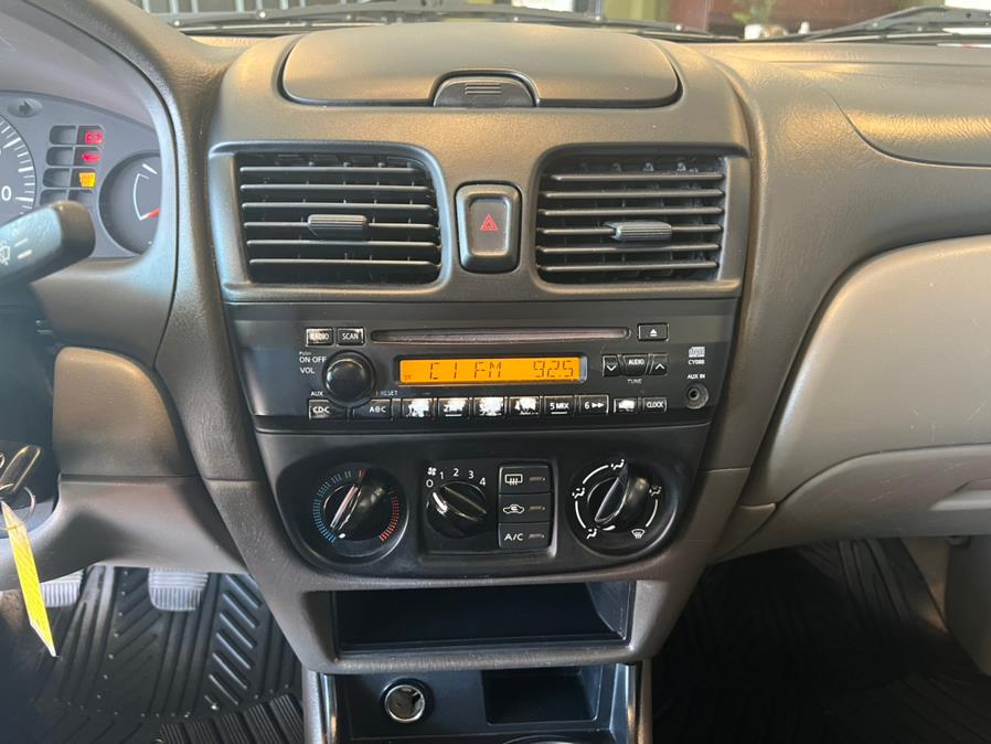 Used Nissan Sentra 4dr Sdn I4 Auto 1.8 S SULEV 2005 | AutoMax. West Hartford, Connecticut Used Nissan Sentra 4dr Sdn I4 Auto 1.8 S SULEV 2005 | AutoMax. West Hartford, Connecticut