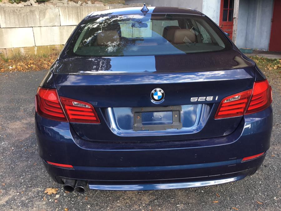 Used BMW 5 Series 4dr Sdn 528i xDrive AWD 2012 | Liberty Motors. Manchester, Connecticut Used BMW 5 Series 4dr Sdn 528i xDrive AWD 2012 | Liberty Motors. Manchester, Connecticut
