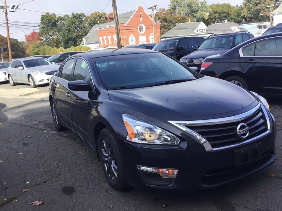2015 Nissan Altima Sv 4 doors, available for sale in Manchester, Connecticut | Liberty Motors. Manchester, Connecticut 2015 Nissan Altima Sv 4 doors, available for sale in Manchester, Connecticut | Liberty Motors. Manchester, Connecticut