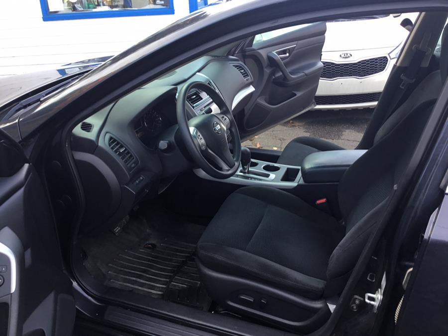 2015 Nissan Altima Sv 4 doors, available for sale in Manchester, Connecticut | Liberty Motors. Manchester, Connecticut 2015 Nissan Altima Sv 4 doors, available for sale in Manchester, Connecticut | Liberty Motors. Manchester, Connecticut