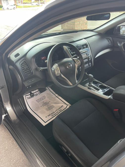 Used Nissan Altima 4dr Sdn I4 2.5 SL 2014 | Supreme Automotive. New Britain, Connecticut Used Nissan Altima 4dr Sdn I4 2.5 SL 2014 | Supreme Automotive. New Britain, Connecticut