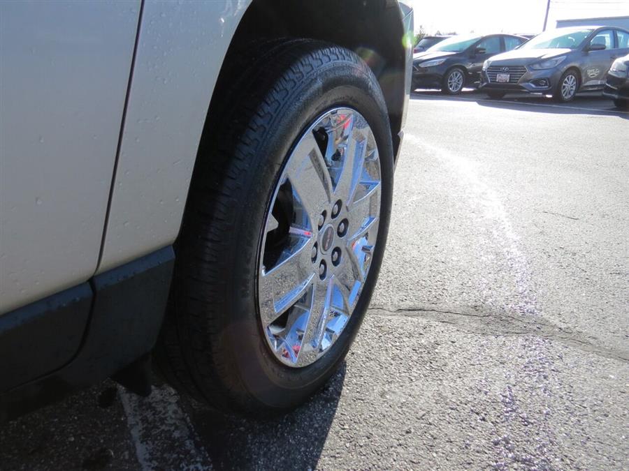 Used GMC Acadia Limited Base AWD 4dr SUV 2017 | Lake City Exports Inc. Auburn, Maine Used GMC Acadia Limited Base AWD 4dr SUV 2017 | Lake City Exports Inc. Auburn, Maine