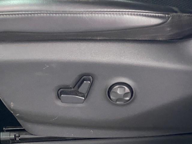 Used Chrysler Voyager LXI 2020 | Queens Auto Mall. Richmond Hill, New York Used Chrysler Voyager LXI 2020 | Queens Auto Mall. Richmond Hill, New York