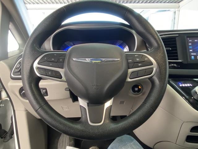 Used Chrysler Voyager LXI 2020 | Queens Auto Mall. Richmond Hill, New York Used Chrysler Voyager LXI 2020 | Queens Auto Mall. Richmond Hill, New York