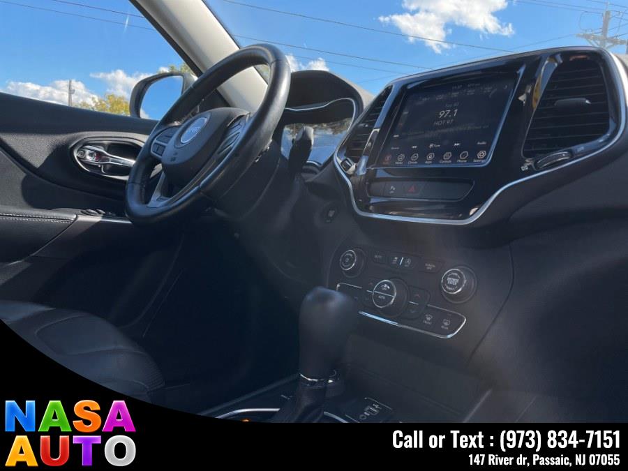 2019 Jeep Cherokee Limited 4x4, available for sale in Passaic, New Jersey | Nasa Auto. Passaic, New Jersey 2019 Jeep Cherokee Limited 4x4, available for sale in Passaic, New Jersey | Nasa Auto. Passaic, New Jersey