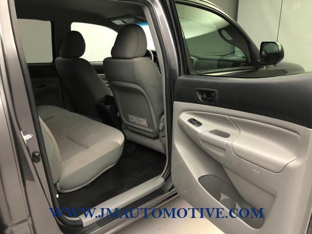2015 Toyota Tacoma 4WD Double Cab V6 AT, available for sale in Naugatuck, Connecticut | J&M Automotive Sls&Svc LLC. Naugatuck, Connecticut 2015 Toyota Tacoma 4WD Double Cab V6 AT, available for sale in Naugatuck, Connecticut | J&M Automotive Sls&Svc LLC. Naugatuck, Connecticut