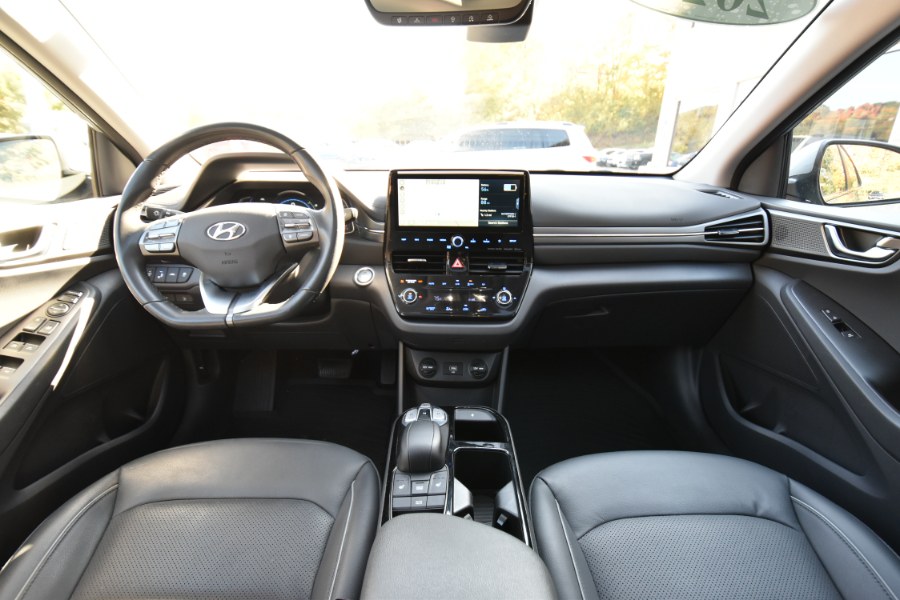 Used Hyundai Ioniq Electric Limited Hatchback 2020 | Highline Car Connection. Waterbury, Connecticut Used Hyundai Ioniq Electric Limited Hatchback 2020 | Highline Car Connection. Waterbury, Connecticut