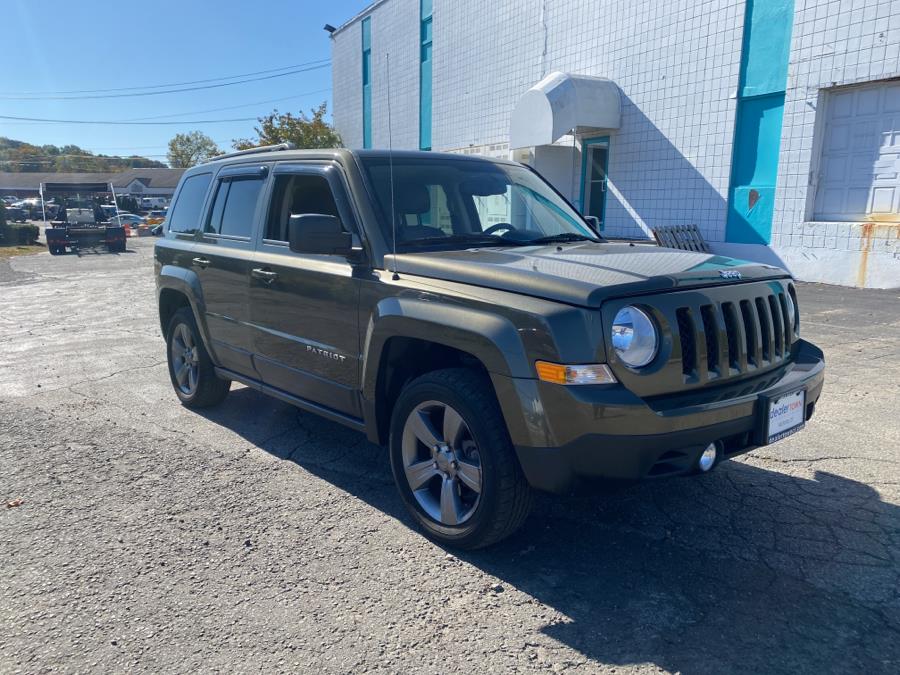 Used Jeep Patriot 4WD 4dr Latitude 2015 | Dealertown Auto Wholesalers. Milford, Connecticut Used Jeep Patriot 4WD 4dr Latitude 2015 | Dealertown Auto Wholesalers. Milford, Connecticut