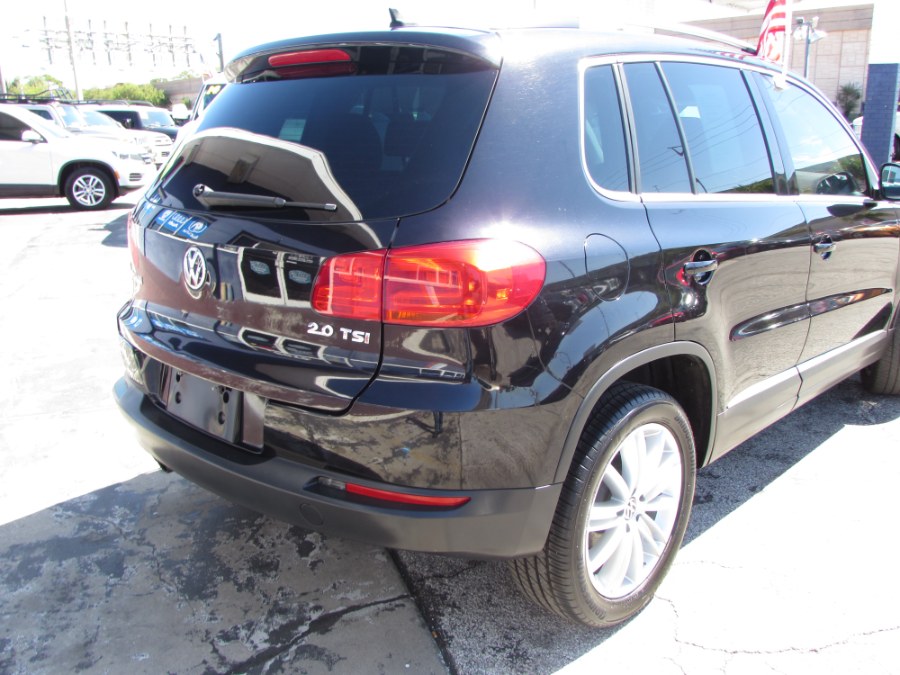 2014 Volkswagen Tiguan 2WD 4dr Auto R-Line, available for sale in Orlando, Florida | VIP Auto Enterprise, Inc. Orlando, Florida 2014 Volkswagen Tiguan 2WD 4dr Auto R-Line, available for sale in Orlando, Florida | VIP Auto Enterprise, Inc. Orlando, Florida